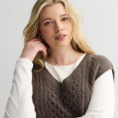 Juniors' Plus Size SO® Cable Sweater Vest