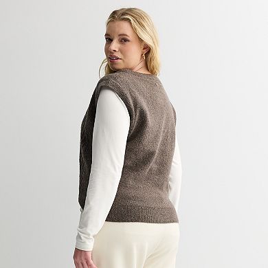 Juniors' Plus Size SO® Cable Sweater Vest