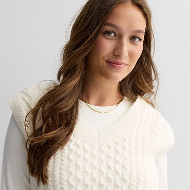 Juniors' SO® Cable Sweater Vest