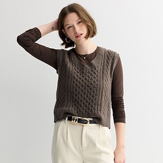 Juniors' SO® Cable Sweater Vest