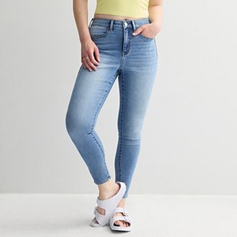 Juniors' SO® Curvy High Rise Jeggings