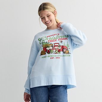 Women's Peanuts Snoopy's Tree Farm Graphic Pullover Sweatshirt