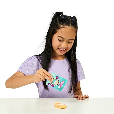 Cookeez Makery Lil' Bakez Interactive Playset