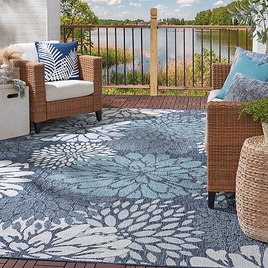 Nourison Garden Oasis Tropical Bloom Indoor/Outdoor Rug