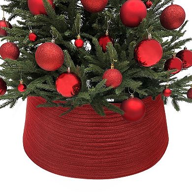 St. Nicholas Square Rolled Christmas Tree Collar