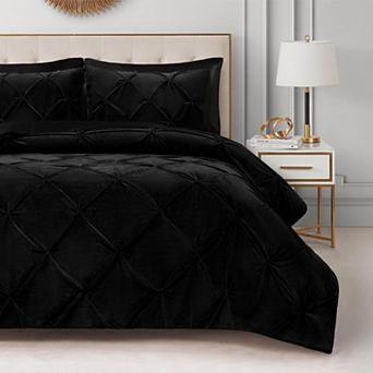 Juicy Couture Kiss Pleat Comforter Set with Shams