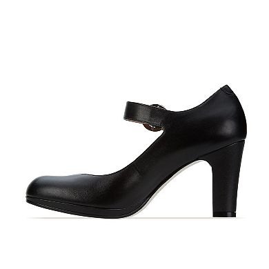 Andrea Leather Heels With Ankle Strap 4134