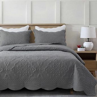 Wholinens Embroidered Damask Pattern Quilt Set 3 Pcs, Scalloped Edge Bedspread Set