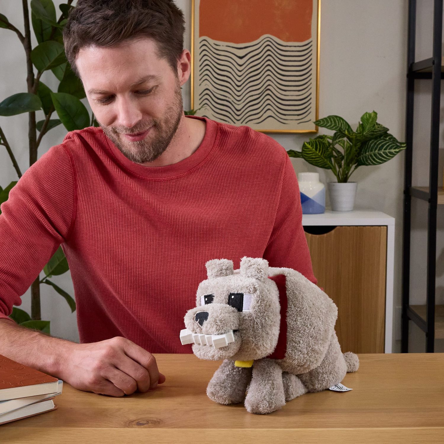Детские фигурки Mattel Minecraft Food Mode Dennis Interactive Plush Toy with Sounds & Bone Accessory — фото 2