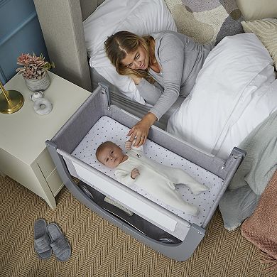 Shnuggle Air Lite Portable Infant Crib