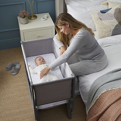 Shnuggle Air Lite Portable Infant Crib