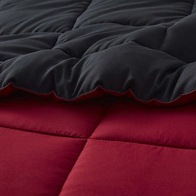 Nestl Quilted Down Alternative Comforter