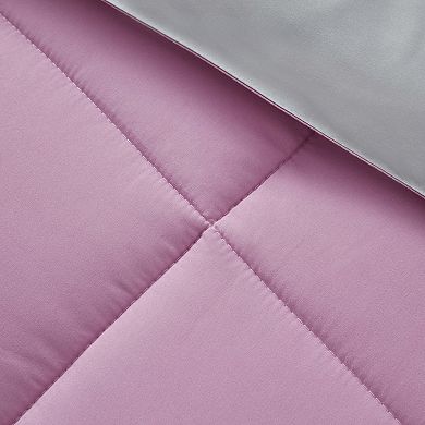 Nestl Quilted Down Alternative Comforter