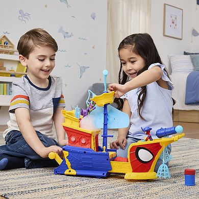 Hasbro Marvel Water-Webs Bubble Pirate Ship