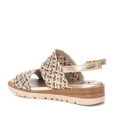 Women's Double Strap Flat Sandals By XTI 143948