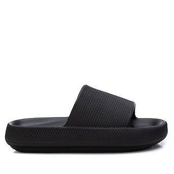 Women's Rubber Flat Sandals By XTI, Black 4448904