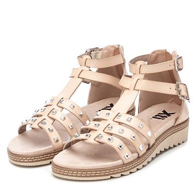 Women's Flat Sandals With Gold Studs By XTI 141299