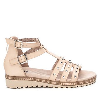 Women's Flat Sandals With Gold Studs By XTI 141299