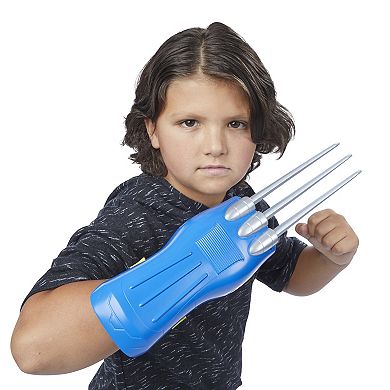 Marvel Studios X-Men '97 Wolverine Slash Action Claw Toy by Hasbro