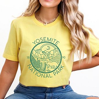 Yosemite National Park - Women's Short Sleeve Graphic T-Shirt