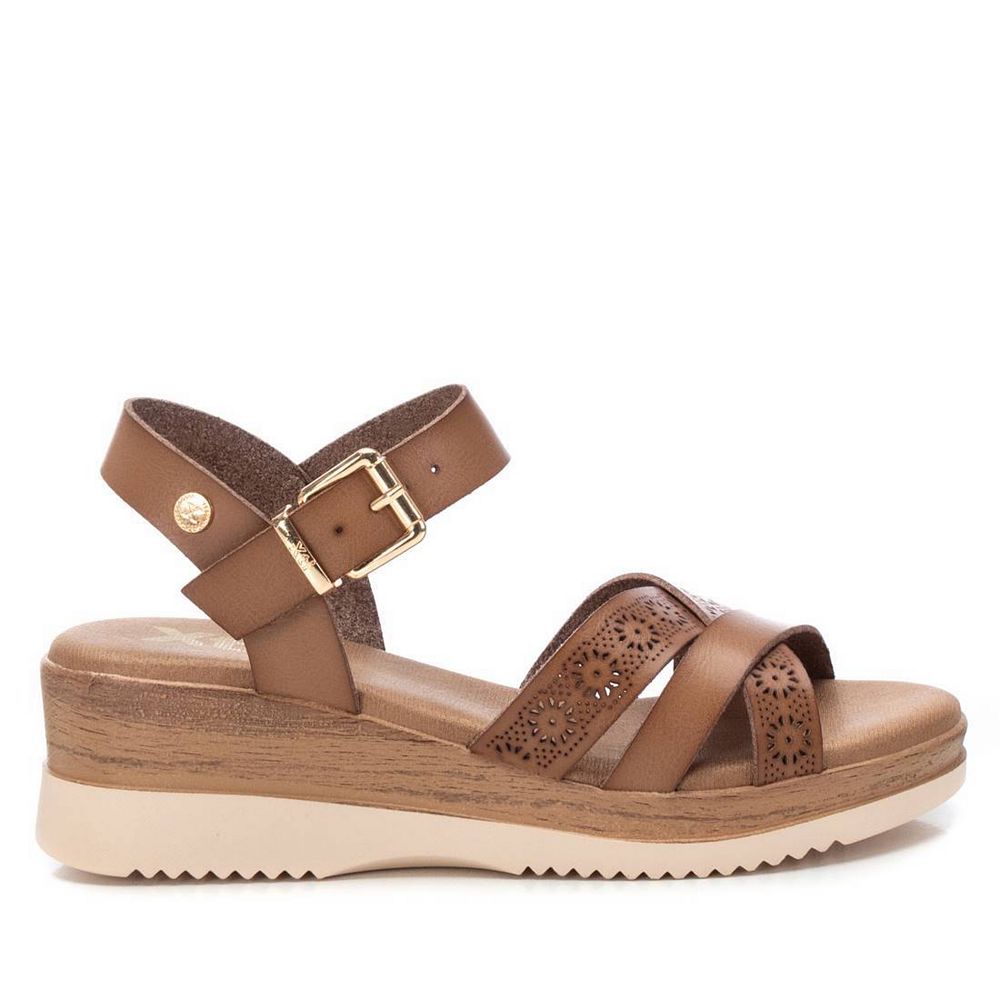 Xti - Women's Double buckle Sandals main image 0