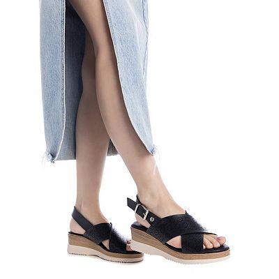 XTI Women's Criss Cross Wedge Sandals 143852