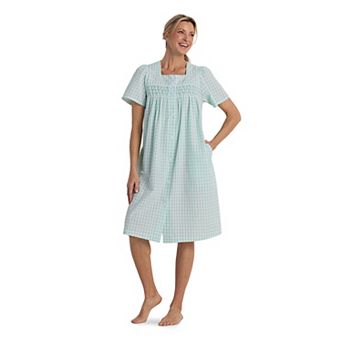 Women's Miss Elaine Essentials Seersucker Short Snap Robe