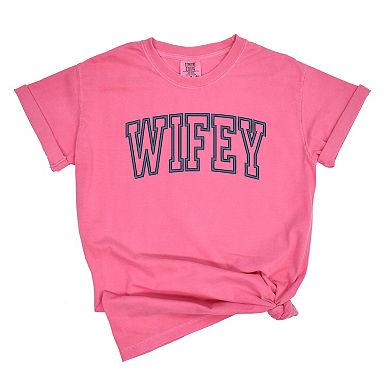 Simply Sage Market Embroidered Wifey Arched Varsity Garment Dyed Tee