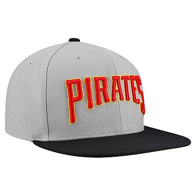 Men's Mitchell & Ness Gray Pittsburgh Pirates Cooperstown Collection Basic Flip Snapback Hat
