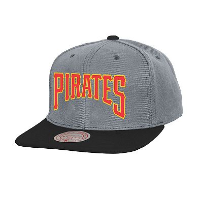 Men's Mitchell & Ness Gray Pittsburgh Pirates Cooperstown Collection Basic Flip Snapback Hat