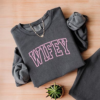 Simply Sage Market Embroidered Wifey Arched Varsity Lightweight Garment Dyed Sweatshirt