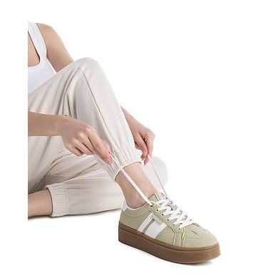 Refresh Collection Women's Casual Suede Sneakers By XTI