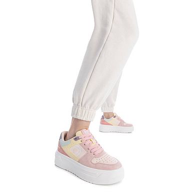 Women's Casual Sneakers By XTI