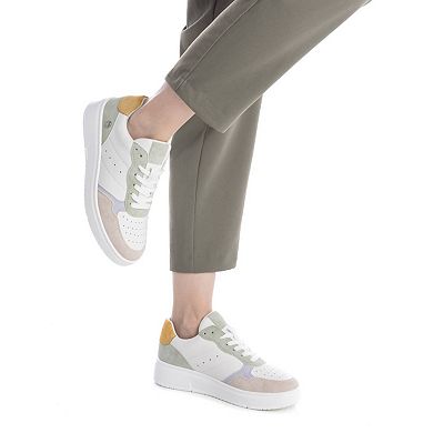 Women's Casual Sneakers By XTI