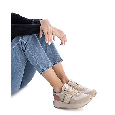 Women's Casual Sneakers By XTI
