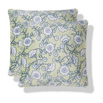 The Big One® Spring Floral Pinsonic Pillows 2 pk 18″ x 18″