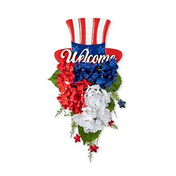 Glitzhome 22”H Metal Patriotic Metal Top Hat Hydrangea Swag Wall Decor