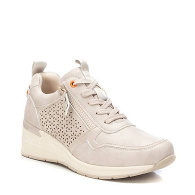 Women's Lace-Up Sneakers By XTI