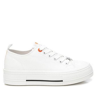 Women's Urban Style Canvas Platform Sneakers Refresh By Xti