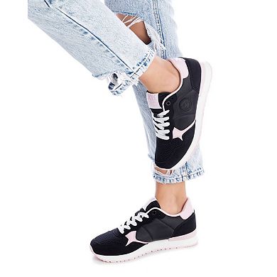 Women's Casual Sneakers By XTI