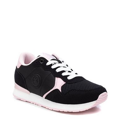 Women's Casual Sneakers By XTI