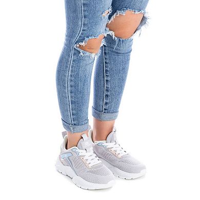 Women's Lace-Up Sneakers Grey