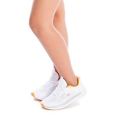 Women's Sneakers By XTI, White