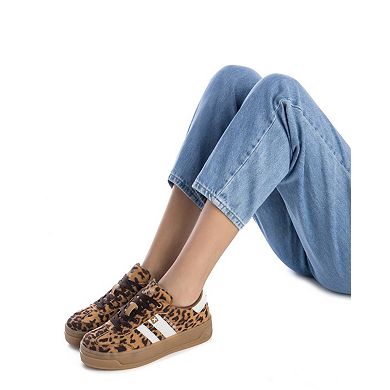 Women's Casual Suede Sneakers By XTI
