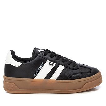 Women's Casual Sneakers By XTI