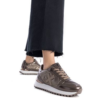 Women's Casual Sneakers By XTI
