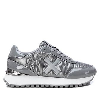 Women's Casual Sneakers By XTI