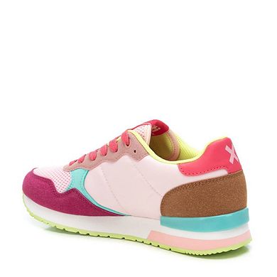 Women's Casual Sneakers By XTI