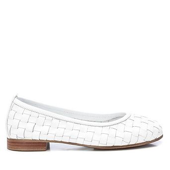 Carmela Leather Collection Women's Braided Flats 161662