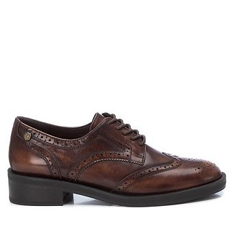 Carmela Leather Collection Women's Oxfords 161964